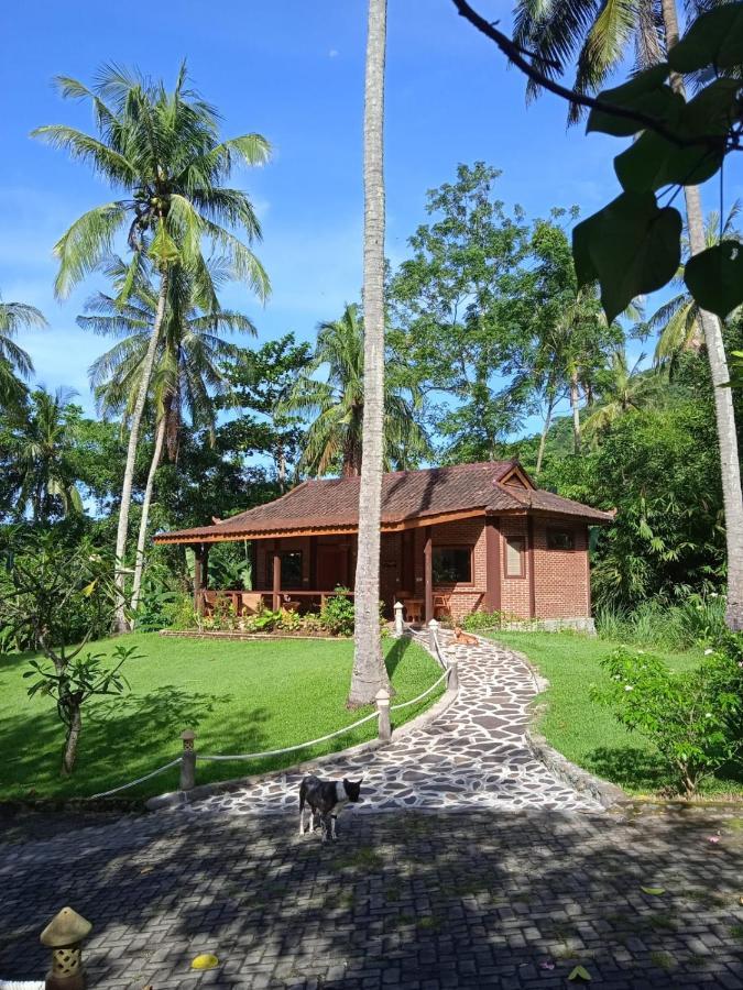 The Country House Senggigi Exteriör bild