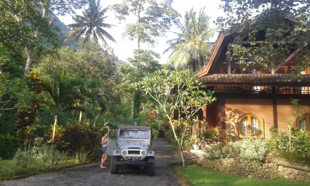 The Country House Senggigi Exteriör bild